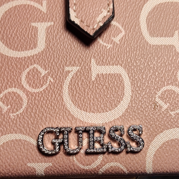GUESS Caspian Natural Monogram Zip Clutch Case NWT - Picture 6 of 10